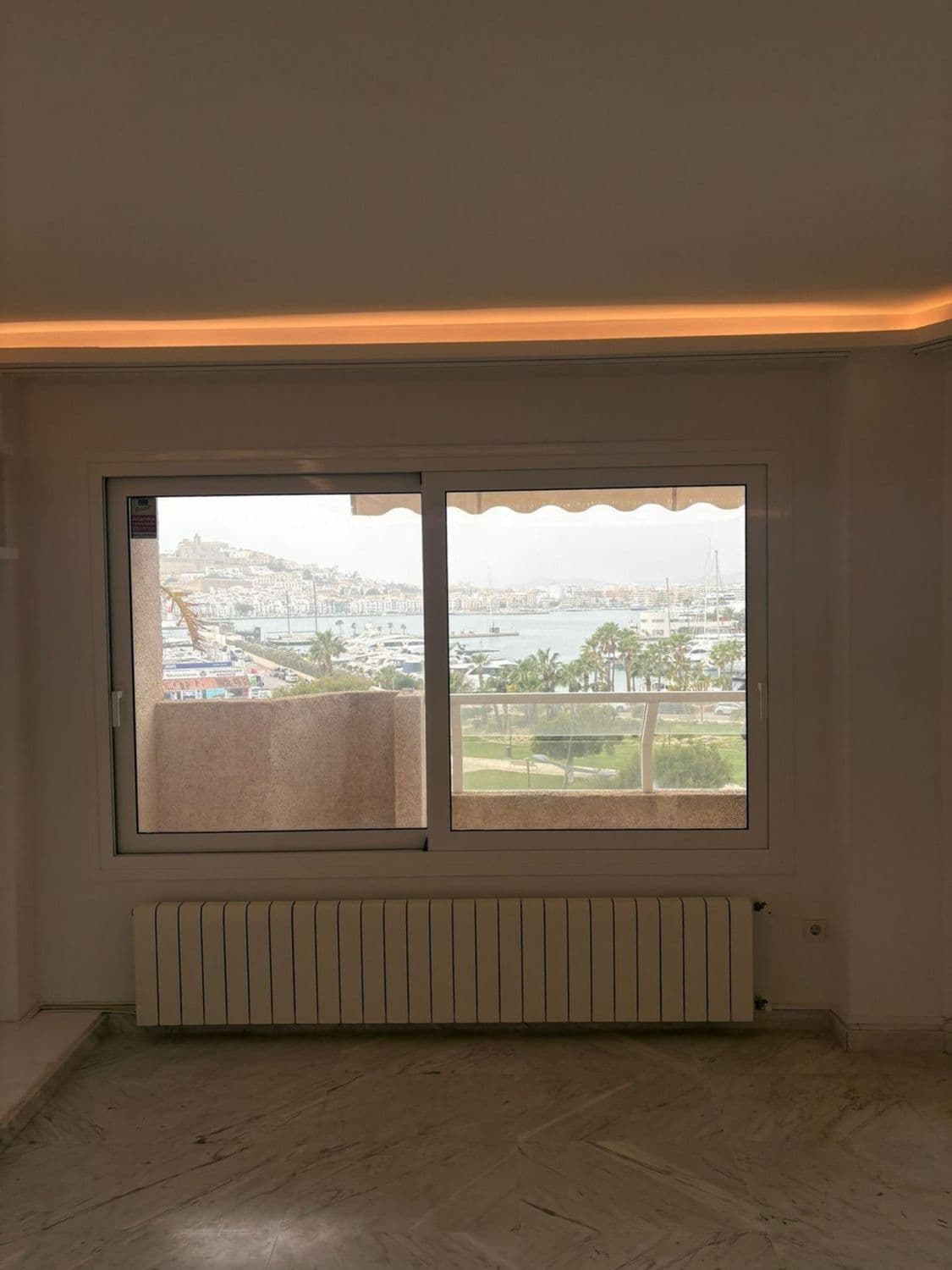 Piso en venta en Marina Botafoc - Talamanca