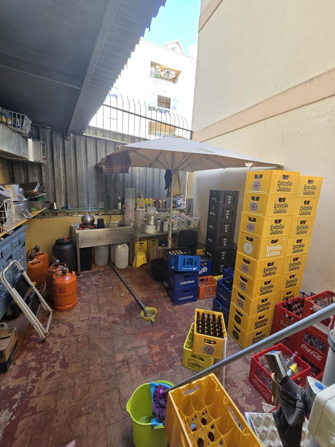Local comercial en alquiler en Figueretes - Platja dEn Bossa