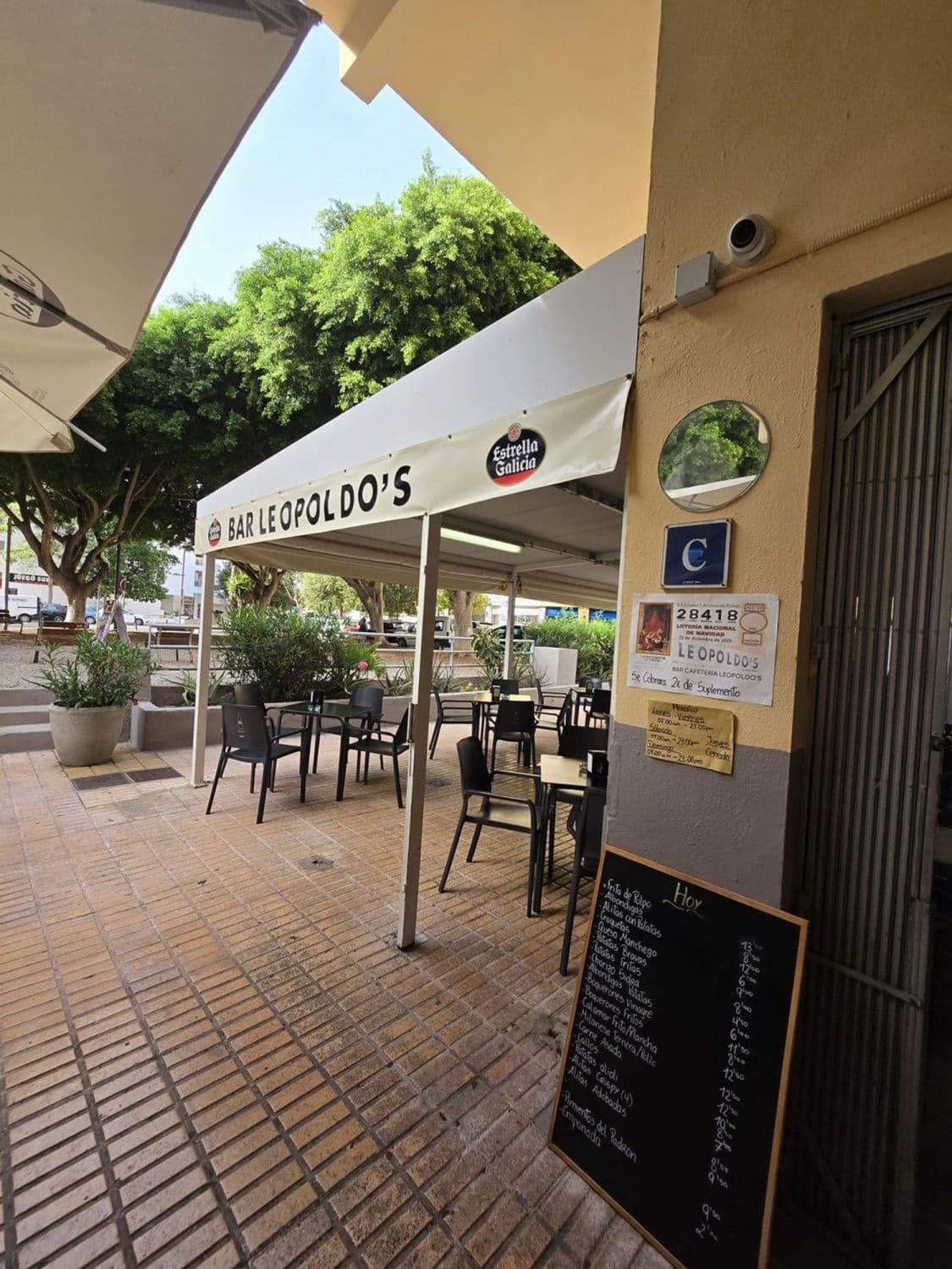 Local comercial en alquiler en Figueretes - Platja dEn Bossa