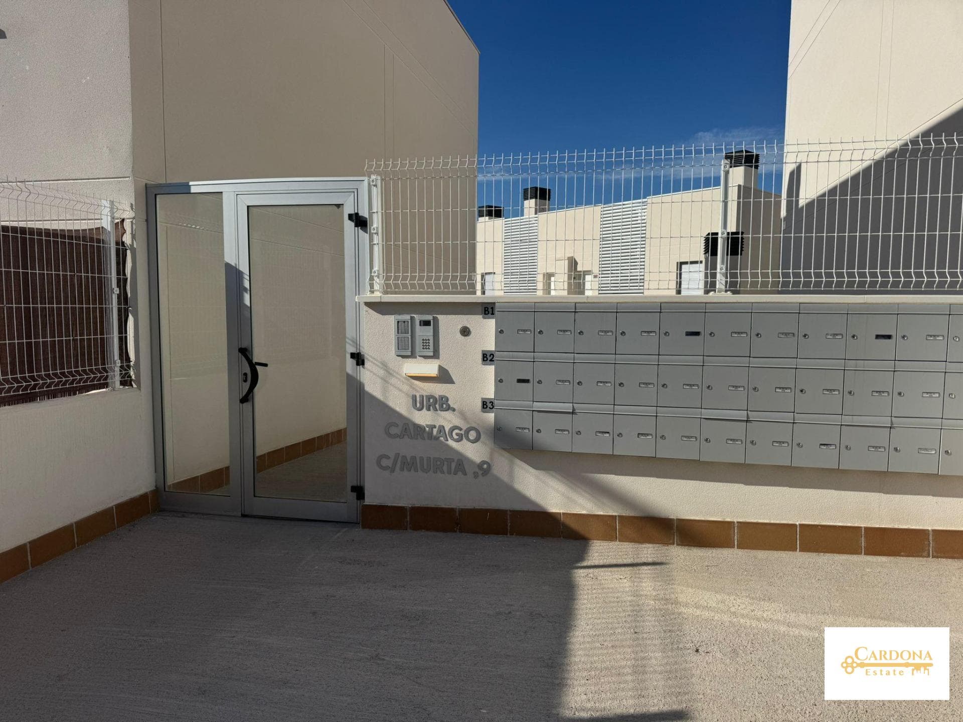 Ático de obra nueva con solárium privado de 40 m², piscina y parking en Ses Païsses