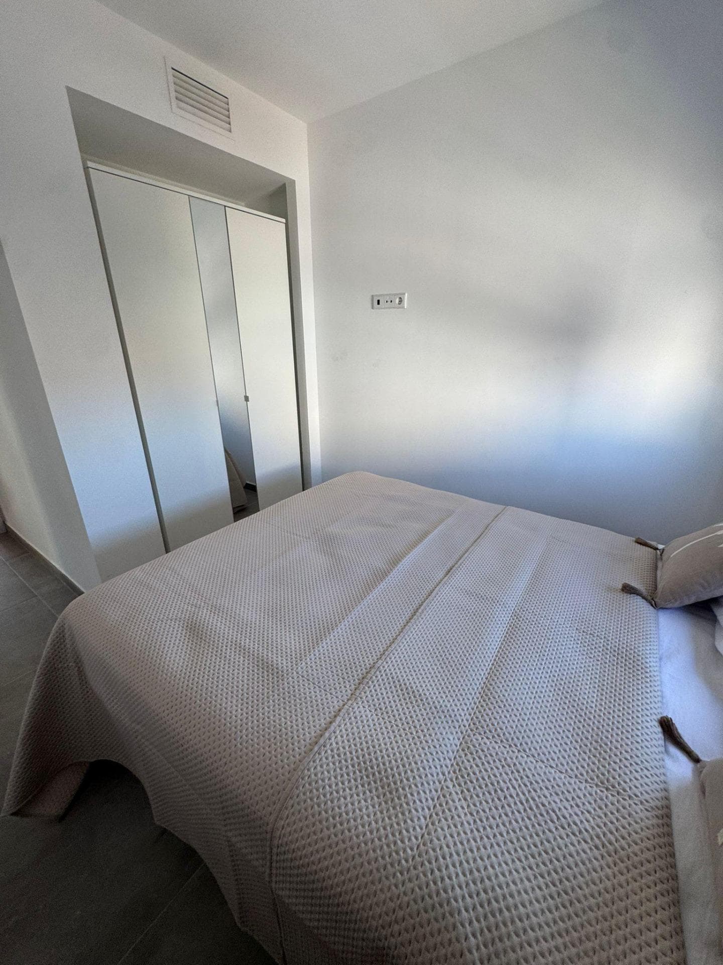 Ático de obra nueva con solárium privado de 40 m², piscina y parking en Ses Païsses