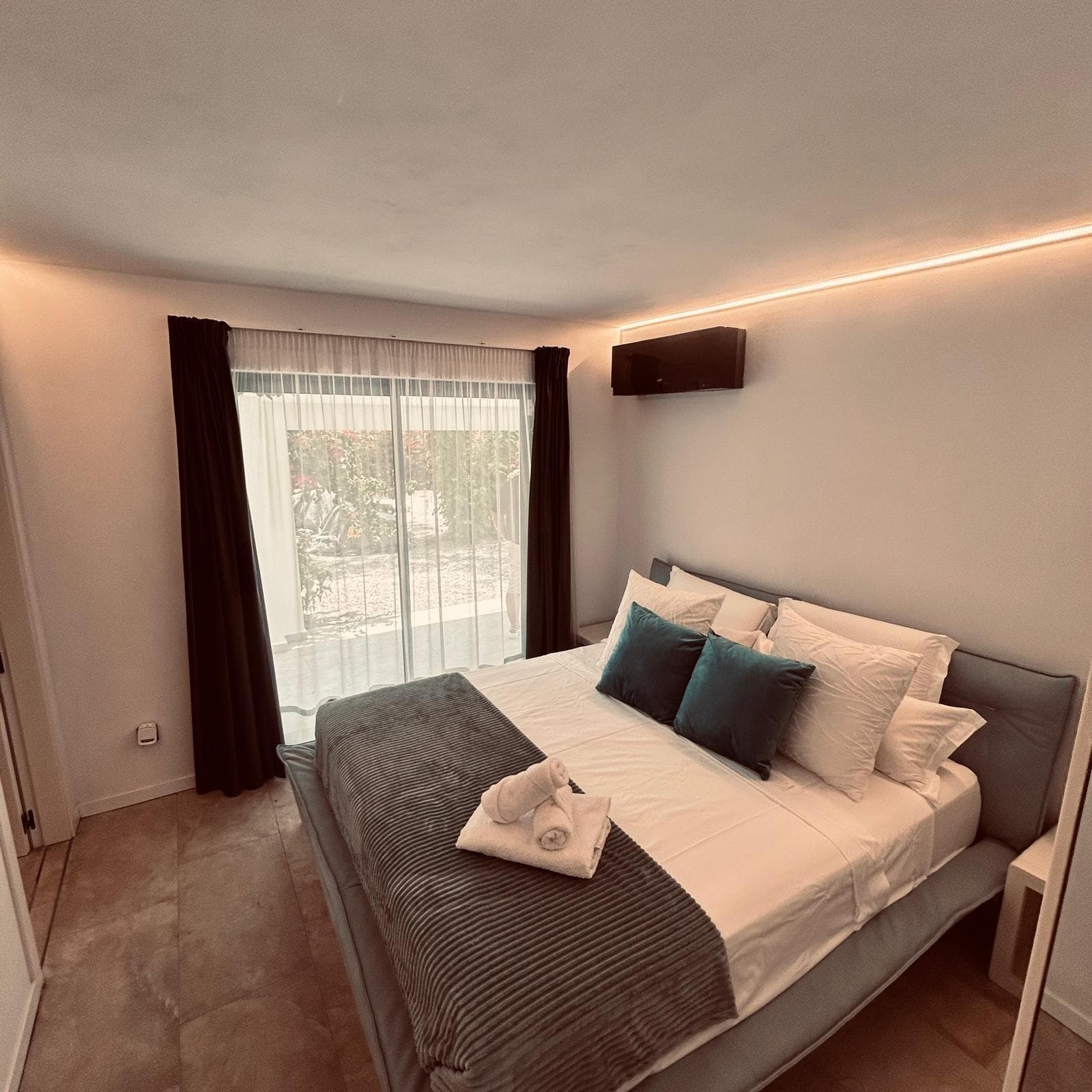 Espectacular villa ibicenca renovada con piscina y 2.000 m² de parcela en San José