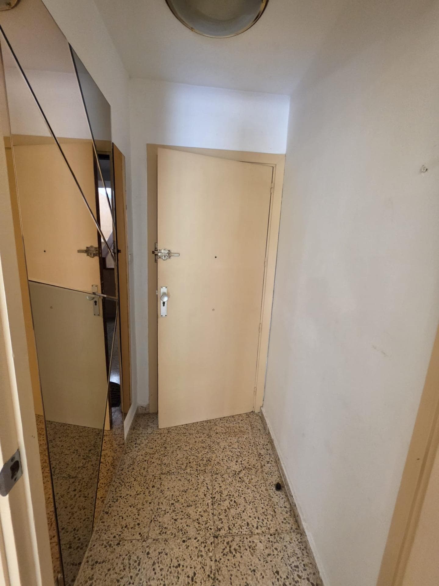 Amplio piso de 130 m² con terraza en Puig d'en Valls, a pocos minutos de Ibiza
