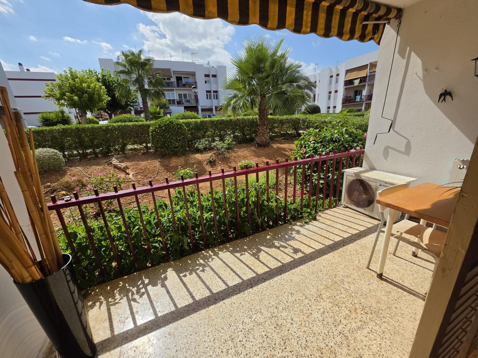 Amplio piso de 130 m² con terraza en Puig d'en Valls, a pocos minutos de Ibiza