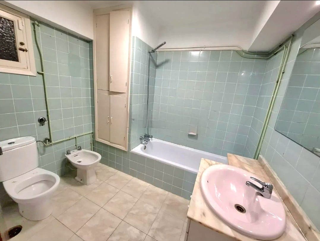 SE VENDE PISO EN EL CENTRO DE IBIZA