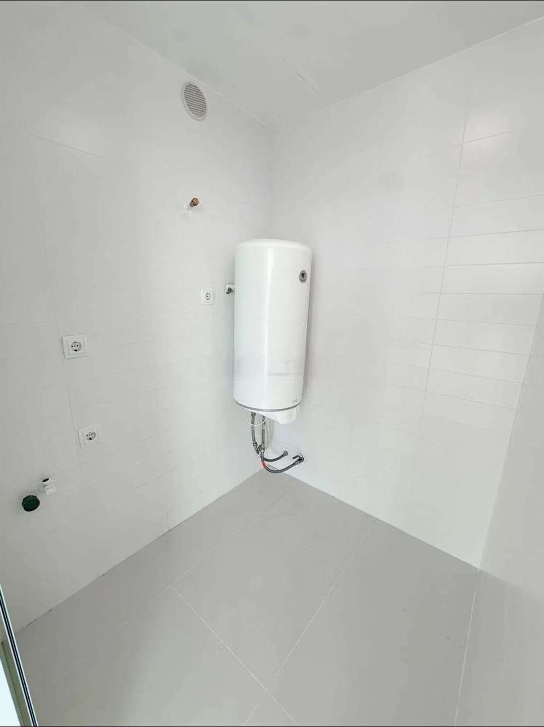 SE VENDE DUPLEX EN PLAYA DEN BOSSA
