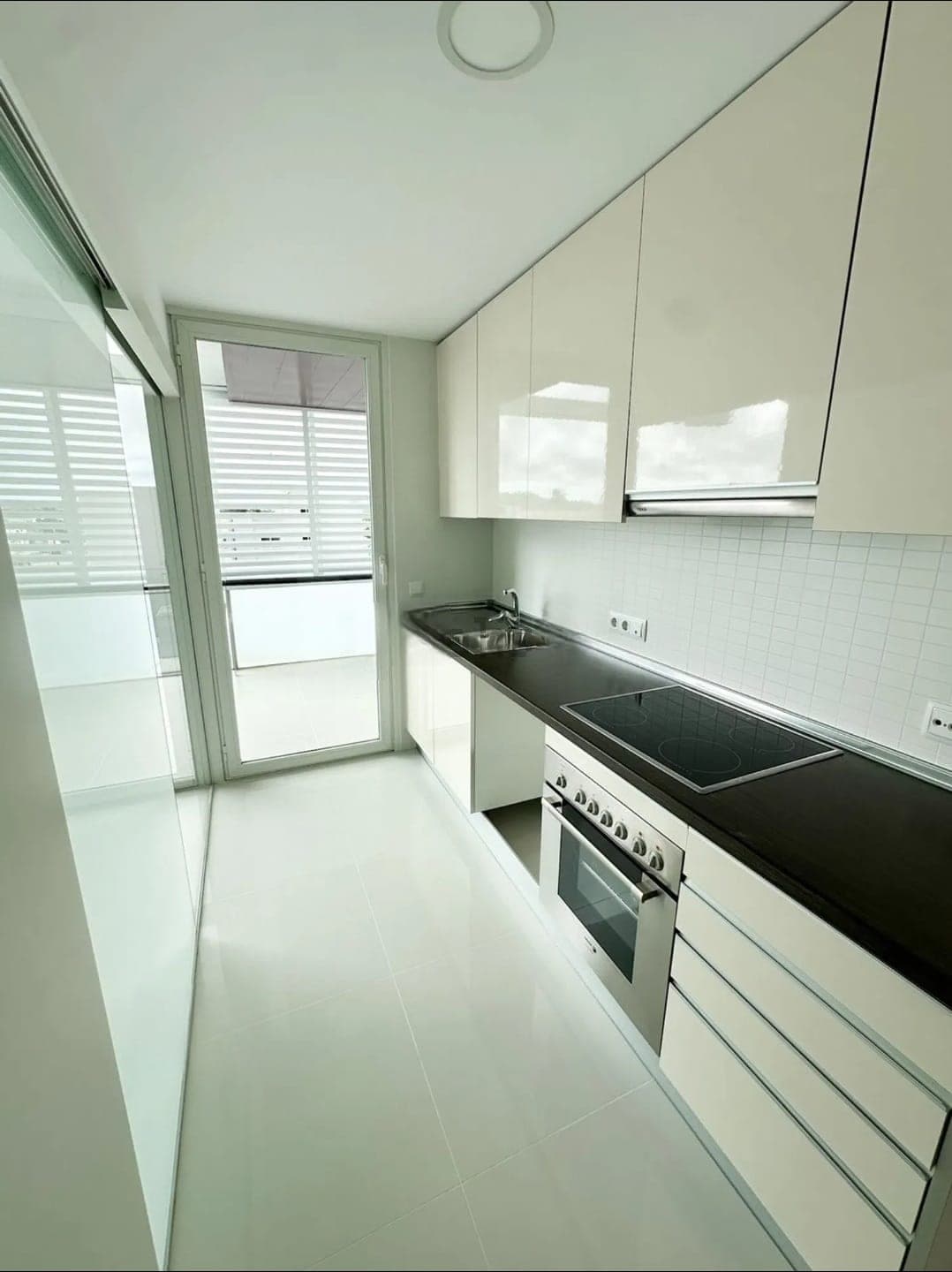 SE VENDE DUPLEX EN PLAYA DEN BOSSA