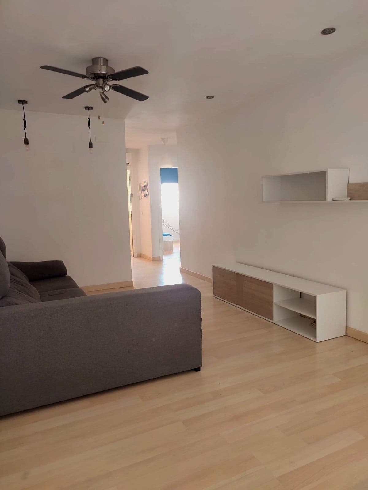 SE VENDE HERMOSA PLANTA BAJA EN PLAYA DEN BOSSA