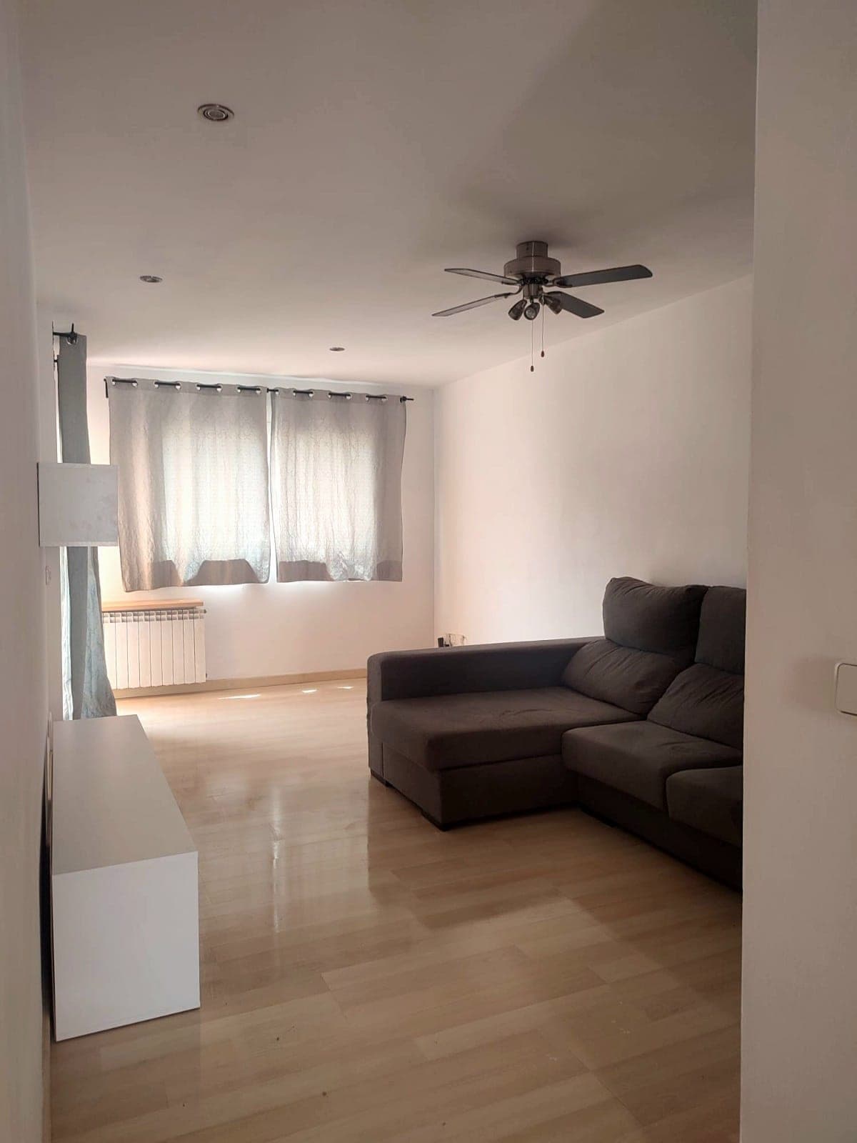 SE VENDE HERMOSA PLANTA BAJA EN PLAYA DEN BOSSA