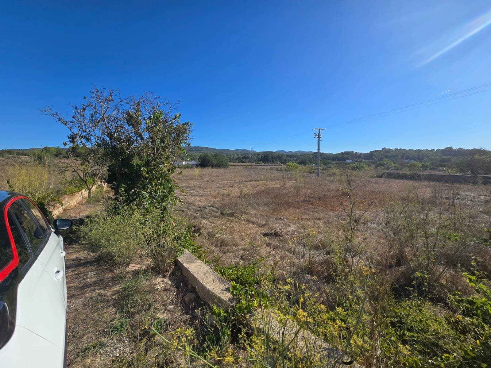 SE VENDE TERRENO EN SANT RAFAEL