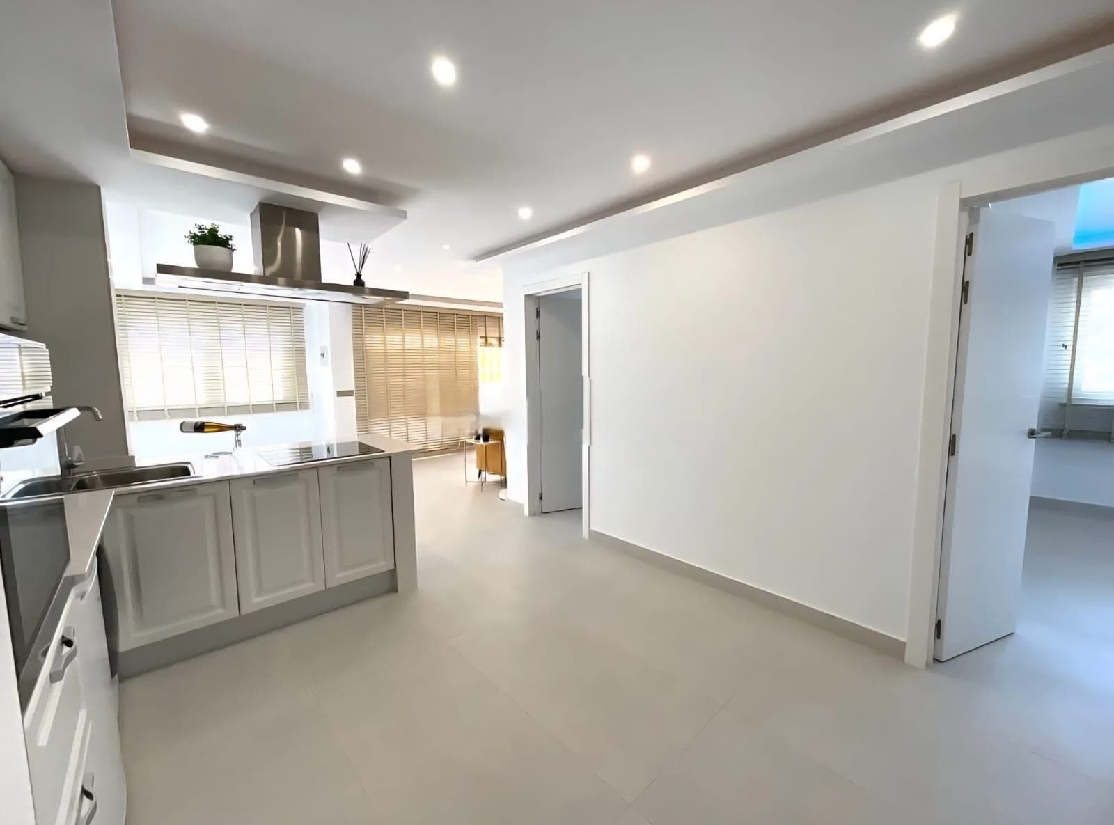 SE VENDE MAGNIFIO PISO EN MARINA BOTAFOCH