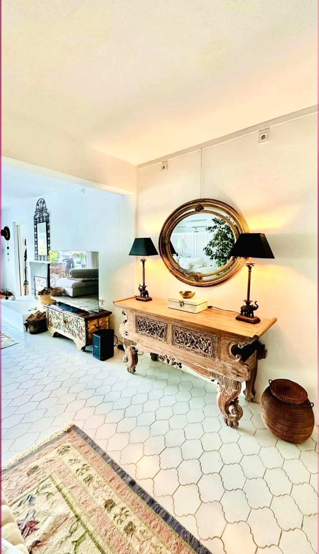 SE VENDE CHALET ADOSADO EN ROCA LLISA