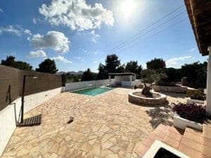 SE VENDE CHALET INDEPENDIENTE EN CALA LLONGA