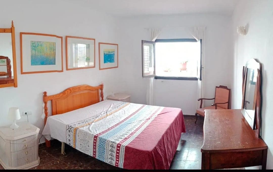 SE VENDE CHALET INDEPENDIENTE EN SANTA EULALIA