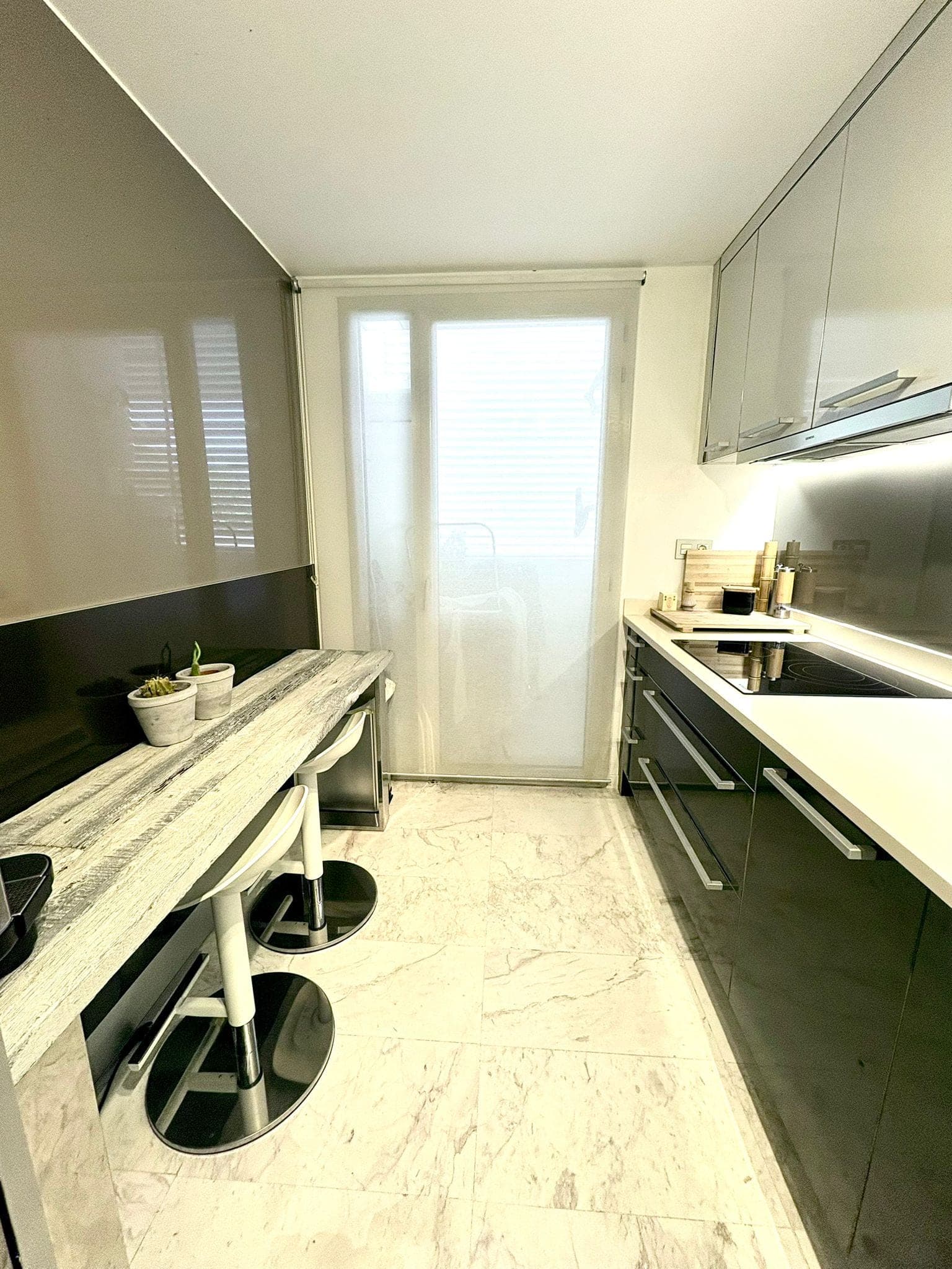 VENTA DE PRECIOSO PISO EN ROYAL BEACH