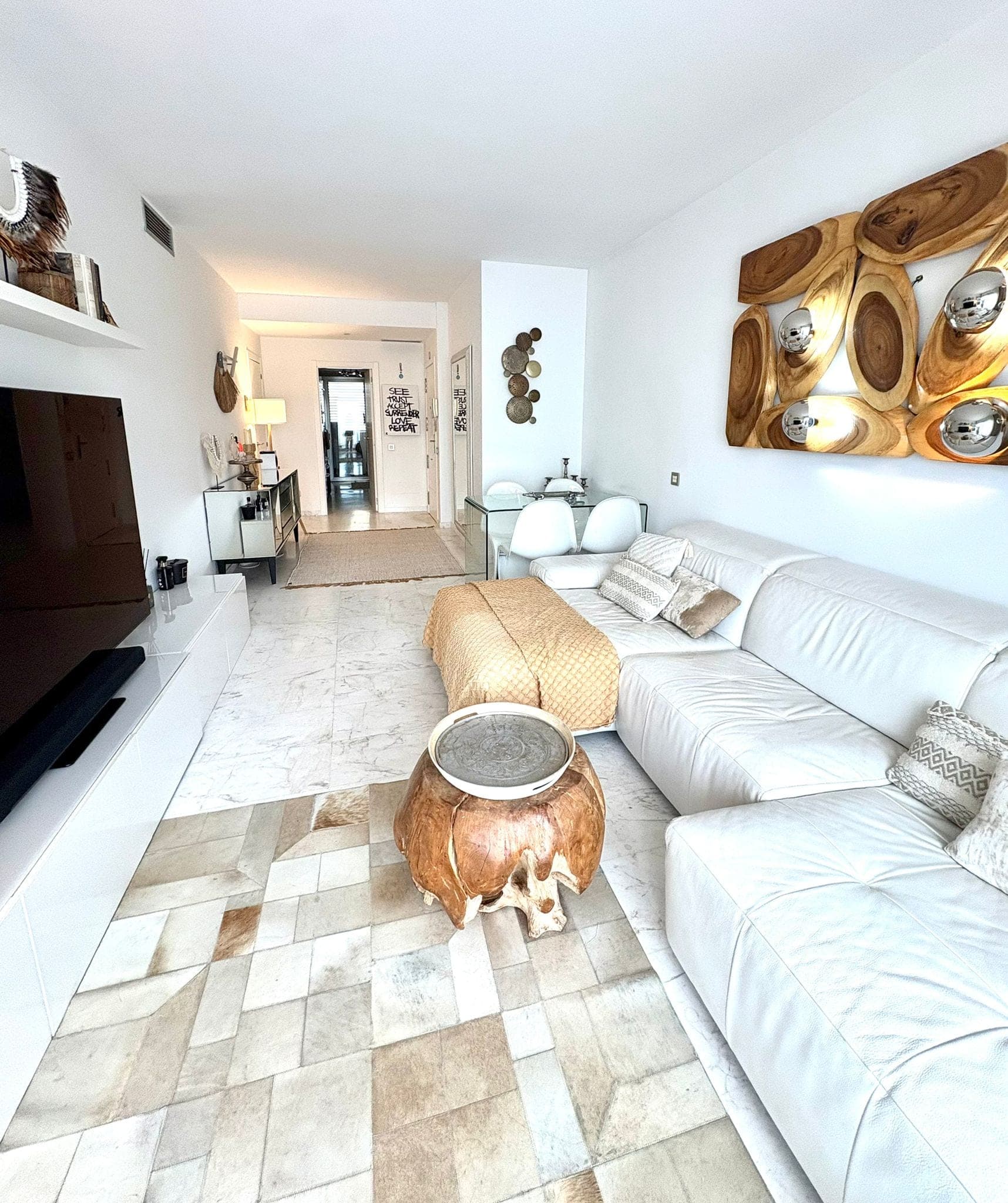 VENTA DE PRECIOSO PISO EN ROYAL BEACH