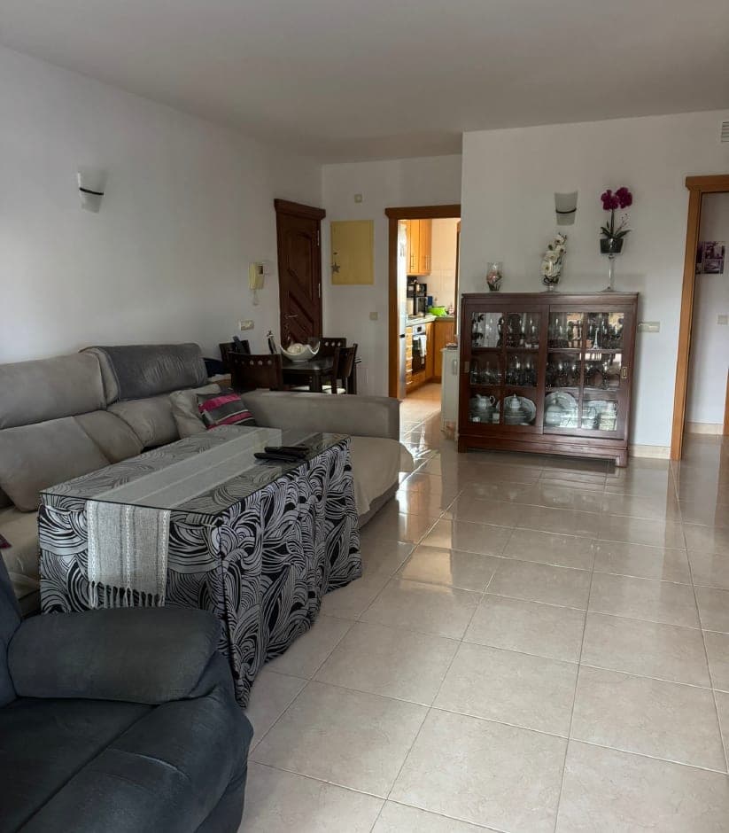 EN VENTA PLANTA BAJA PLAYA DEN BOSSA