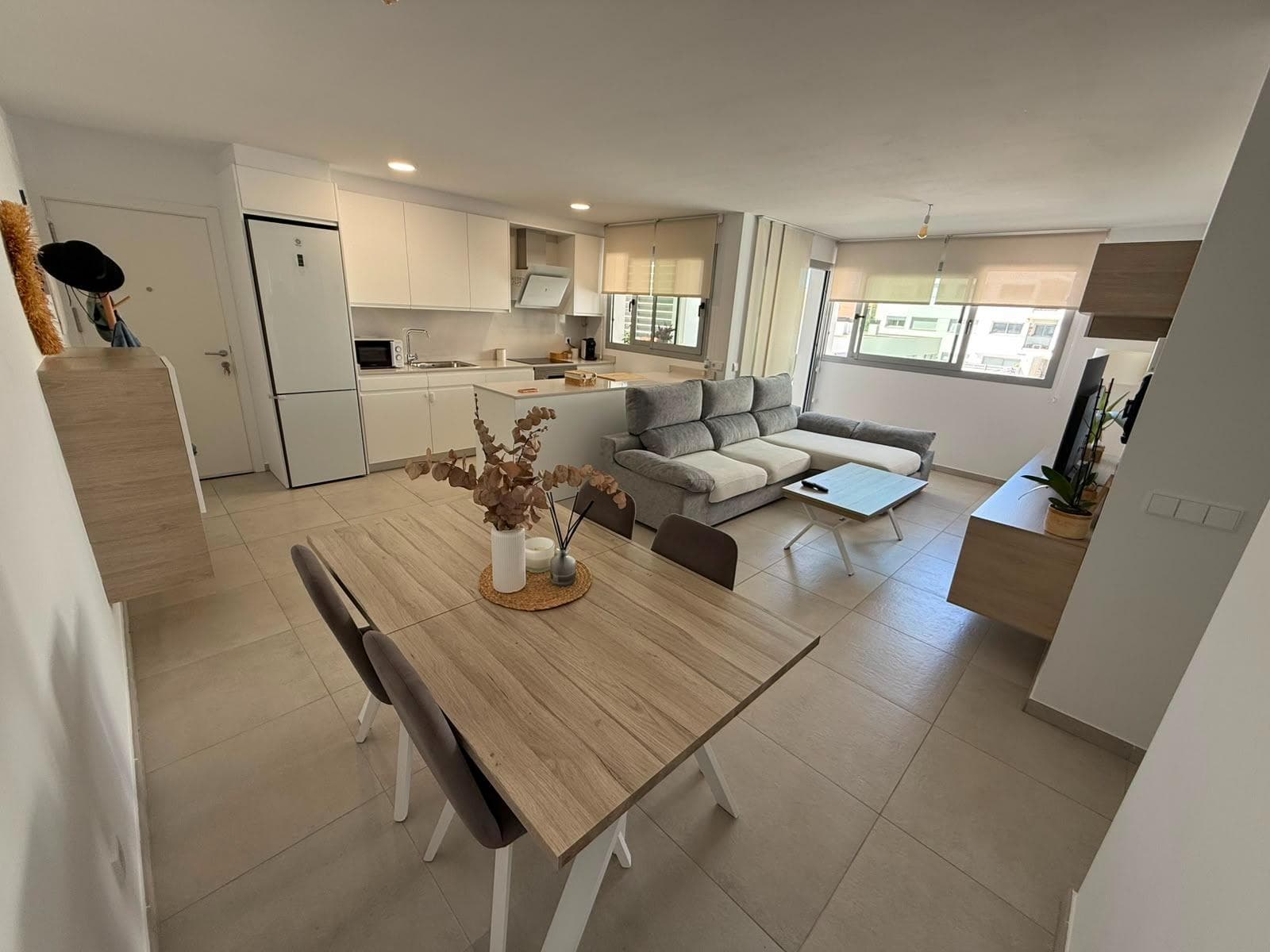 Amplio ático de 190 m² con dos plazas de garaje en Es Viver